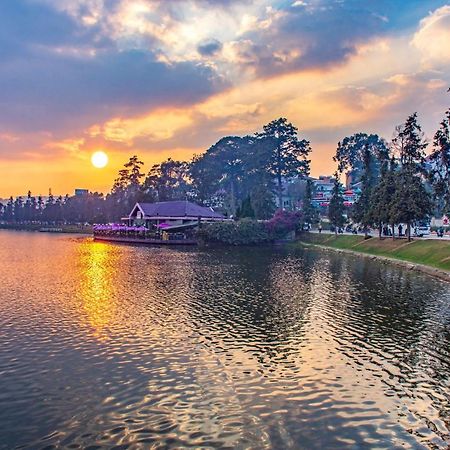 Victorian Hotel Dalat Luaran gambar